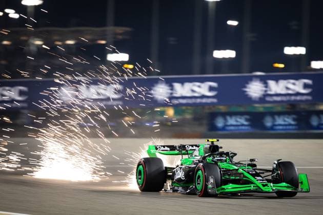 Guanyou Zhou CHN, Stake F1 Team Kick Sauber 24 BHR, Formula 1 race, Bahrain International Circuit, 01 03 24 BHR, Formula 1 race, Bahrain International Circuit, 01 03 24 Manama Copyright: xFoto:xEIBNER ThomasxFuesslerx EP_tfr