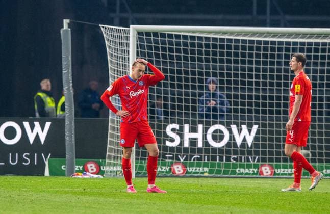 Soccer, Men, Season 2023 2024, 2 Bundesliga 24 Matchday , Hertha BSC Holstein Kiel, v l Timo Becker Holstein Kiel , Patrick Erras Holstein Kiel , 01 03 2024, Copyright: xSebastianxRäppold MatthiasxKochx