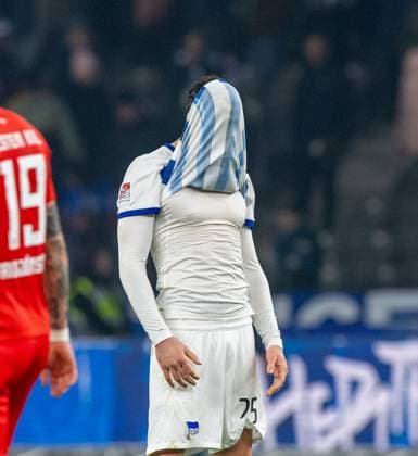 Soccer, Men, Season 2023 2024, 2 Bundesliga 24 Matchday , Hertha BSC Holstein Kiel, Haris Tabakovic Hertha BSC , Disappointment after final whistle, 01 03 2024, Copyright: xSebastianxRäppold MatthiasxKochx