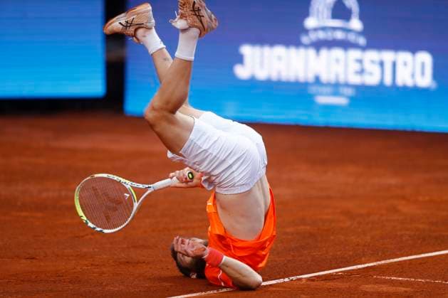 Tenis, Nicolas Jarry vs Corentin Moutet El tenista Corentin Moutet de Francia es fotografiado frente a Nicolas Jarry de Chile por el ATP, Tennis Herren 250 de Santiago 2024 en el Club San Carlos de Apoquindo en Santiago, Chile. 01 3 2024 Felipe Zanca Photosport Tennis, Nicolas Jarry vs Corentin Moutet The tennis player Corentin Moutet of Francia is photographed against of Nicolas Jarry of Chile in the match for the ATP 250 Santiago 2024 at the Club San Carlos de Apoquindo in Santiago, Chile. 01 3 2024 Felipe Zanca Photosport Nicolas Jarry vs Corentin Moutet, ATP 250 Santiago 2024