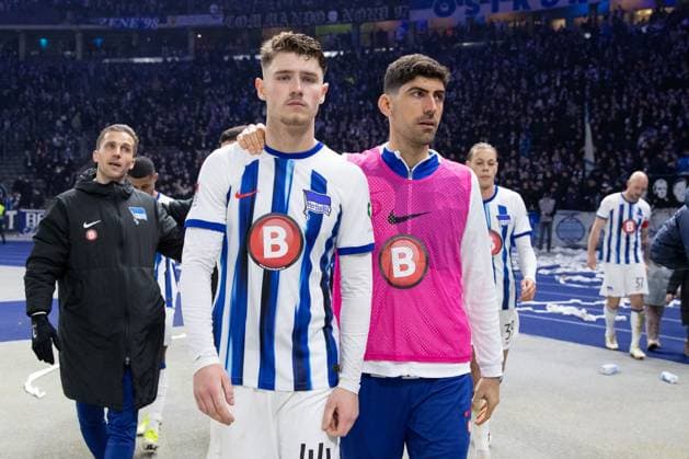 01 03 2024, xtgx, Fußball 2 Bundesliga, Hertha BSC Holstein Kiel emspor, v l Linus Gechter Hertha, 44 , Andreas Bouchalakis Hertha, 5 enttaeuscht, schaut enttaeuscht, niedergeschlagen, disappointed DFL DFB REGULATIONS PROHIBIT ANY USE OF PHOTOGRAPHS as IMAGE SEQUENCES and or QUASI VIDEO Berlin