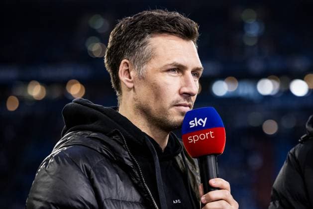 2 Soccer Bundesliga FC Schalke 04 FC St Pauli 01 03 2024 Sören Gonther Sky Expert 2 Soccer Bundesliga FC Schalke 04 FC St Pauli Gelsenkirchen, VELTINS Arena DFL REGULATIONS PROHIBIT ANY USE OF PHOTOGRAPHS AS IMAGE SEQUENCES AND OR QUASI VIDEO Copyright: xBEAUTIFULxSPORTS Wunderlx