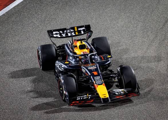 BAHRAIN - Max Verstappen (Red Bull Racing) during the Bahrain Grand Prix. ANP REMKO DE WAAL Race 2024 2025 xVIxANPxSportx xxANPxIVx 492622168 originalFilename: 492622168.jpg