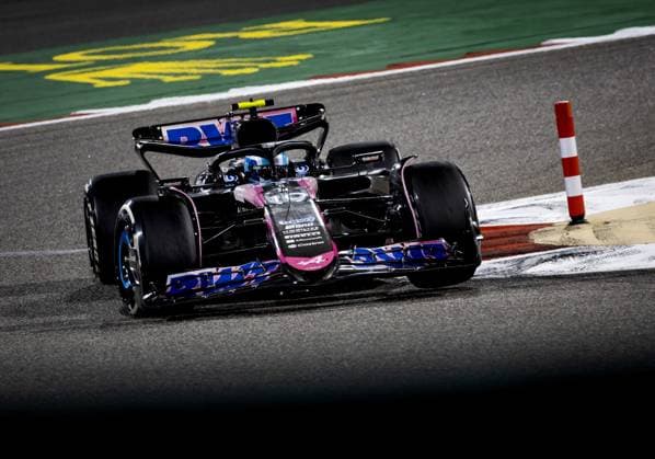 BAHRAIN - Pierre Gasly (Alpine) during the Bahrain Grand Prix. ANP REMKO DE WAAL Race 2024 2025 xVIxANPxSportx xxANPxIVx 492622647 originalFilename: 492622647.jpg