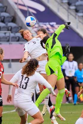 March 2, 2024, Carson, California, USA: Maria Paula Salas 9 of Costa Rica heads a ball out during the 2024 Concacaf W Gold Cup Quarterfinal match against the CanadaÃ‚Âº on Saturday March 2, 2024 at BMO Stadium, in Los Angeles California. JAVIER ROJAS PI Carson U.S - ZUMAp124 20240302_zaa_p124_007 Copyright: xJavierxRojasx