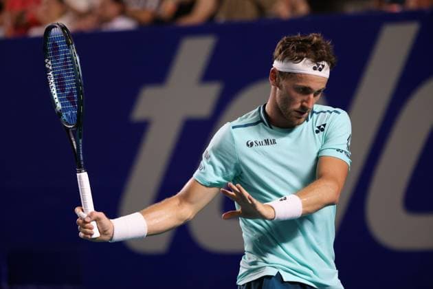 (240303) -- ACAPULCO, March 3, 2024 -- Norway s Casper Ruud reacts during the men s singles final against Australia s Alex De Minaur at the 2024 ATP, Tennis Herren Mexican Open tennis tournament in Acapulco, Mexico, March 2, 2024. ) (SP)MEXICO-ACAPULCO-TENNIS-ATP-MEXICAN OPEN-FINAL LixMengxin 