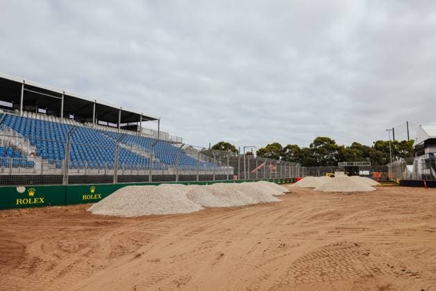 March 3, 2024, Melbourne, Victoria, Australia: MELBOURNE, AUSTRALIA - MARCH 03 2024: Track build and preparations for the 2024 Formula 1 Australian Grand Prix to be held on March 21 to April 24 2024. Melbourne Australia - ZUMAp121 20240303_zsp_p121_027 Copyright: xChrisxPutnamx