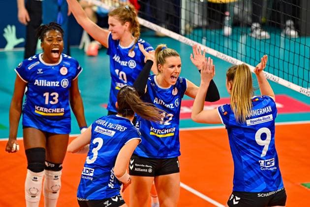 DVV Pokal 03 03 2024 DVV, Volleyball, Cup final, Allianz MTV Stuttgart in blue , against SC Potsdam in white , Stuttgart cheers from left 13 Krystal Rivers, 10 Jolien Knollema, 3 Maria Segura Palleres, 12 Britt Bongaerts, 9 Eline Timmermann, Copyright: xBEAUTIFULxSPORTS TomxBlochx