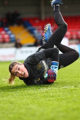 West Ham gegen Man Utd Women 3. März 2024, London Women™s Super League Fußball West Ham United gegen Manchester United Women Manchester United Torhüterin Mary Earps wärmt sich auf Foto Charlotte Wilson Abseits London UK  Copyright: xCharlottexWilsonx xOffsidexOffside