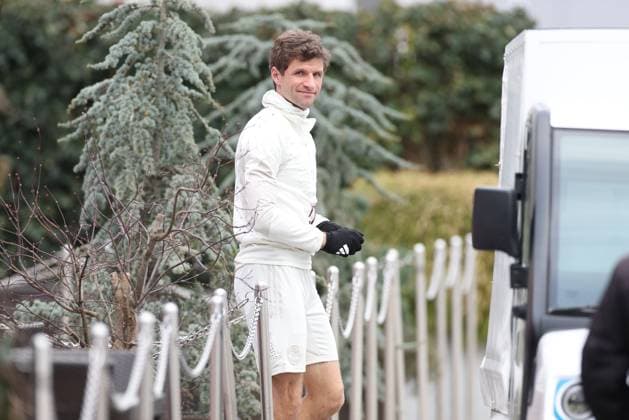 Thomas Mueller 25 FC Bayern Muenchen comes to training, final training, FC Bayern Muenchen, Champions League, football, round of 16, return match, 04 03 2024 Muenchen Bayern Germany Copyright: xkolbert-press ChristianxKolbertx