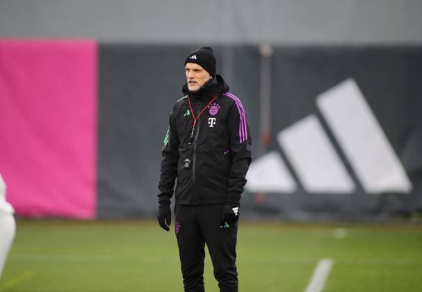 Munich, Germany 04 March 2024 Football, Men, Season 2023 2024, FC Bayern Munich, Säbener Strasse, Training ground, Final training, Champions League Thomas Tuchel, Coach FC Bayern Munich standing on the training ground