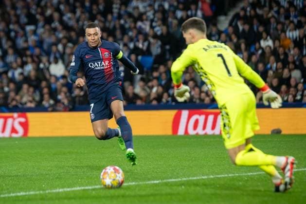Real Sociedad Vs PSG Kylian Mbappe of PSG in action during the UEFA Champions League Round of 16, 2nd leg match between Real Sociedad and Paris Saint Germain at Reale Arena. Donostia Gipuzkoa Spain Editorial Use Only  Copyright: xGarikoitzxGaraialdex Bostok Photo GarixGaraialdex GG2403050029