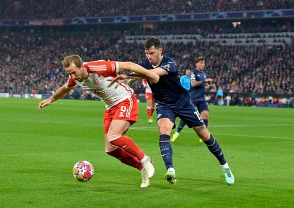 05 03 2024, Football UEFA Championsleague 2023 2024 Round of 16, FC Bayern Munich Lazio Rome, at Allianz Arena Munich v l Harry Kane FC Bayern Munich v Alessio Romagnoli Lazio Rome DFL and DFB regulations prohibit any use of photographs as image sequences and or quasi video