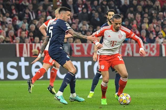 05 03 2024, xemx, Football UEFA Champions League 1 8 Final, FC Bayern Muenchen Lazio Rom emspor, v l Matias Vecino Lazio Rom , Leroy Sane FC Bayern Muenchen DFL DFB REGULATIONS PROHIBIT ANY USE OF PHOTOGRAPHS as IMAGE SEQUENCES and or QUASI VIDEO Muenchen