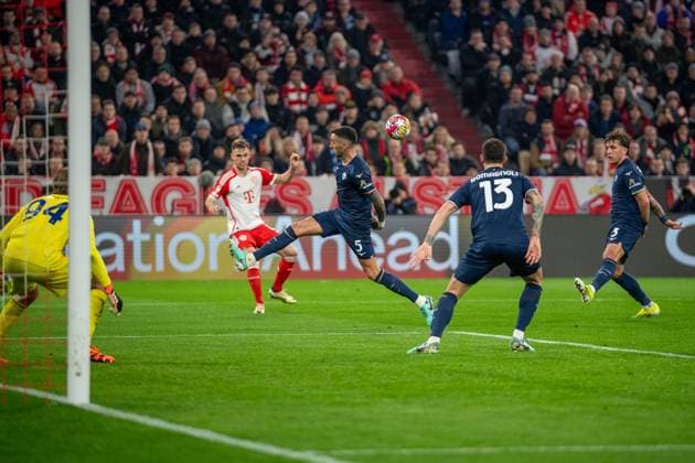 Joshua Kimmich FC Bayern Muenchen, 06 , Matias Vecino Lazio Rome, 05 , Alessio Romagnoli Lazio Rome, 13 , GER, FC Bayern Muenchen FCB vs Lazio Rome SSL , Football, UEFA Champions League, Round of 16 second leg, 2023 2024 season, 05 03 2024, DFB DFL regulations prohibit any use of photographs as image sequences and or quasi video , GER, FC Bayern Muenchen FCB vs Lazio Rome SSL , Fußball, UEFA Champions League, Achtelfinal Rueckspiel, Saison 2023 2024, 05 03 2024 Muenchen Copyright: xEibner-Pressefoto SaschaxWaltherx EP_EER