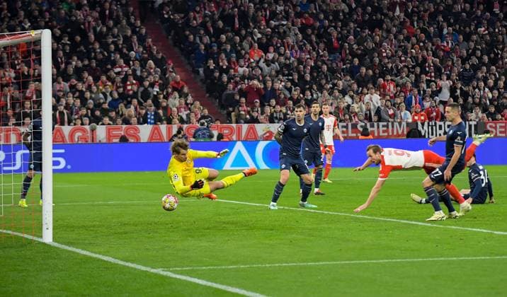 05 03 2024, xemx, Football UEFA Champions League 1 8 Final, FC Bayern Muenchen Lazio Rom emspor, v l Harry Kane FC Bayern Muenchen Goal scored, erziehlt das Tor zum 1 0 DFL DFB REGULATIONS PROHIBIT ANY USE OF PHOTOGRAPHS as IMAGE SEQUENCES and or QUASI VIDEO Muenchen