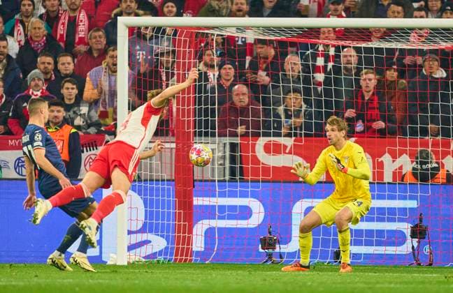 Harry Kane, FCB 9 scores, shoots goal , Tor, Treffer, Torschuss, 1-0, Ivan Provedel, Lazio Rom Nr. 94 in the round of 16 match FC BAYERN MUENCHEN - LAZIO ROM of football UEFA Champions League in season 2023 2024 in Munich, Mar 5, 2024. Achtelfinale,, FCB, München