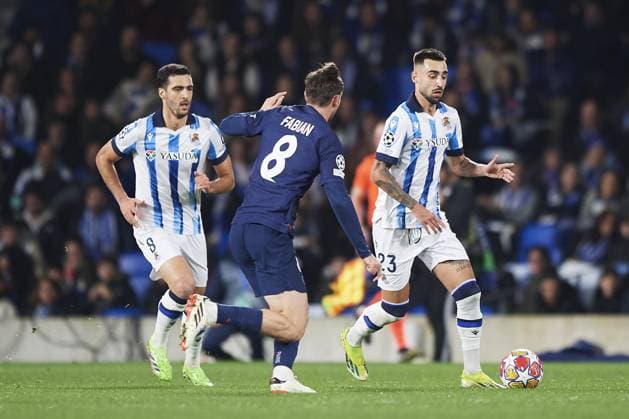 Brais MÃ ndez of Real Sociedad runs with the ball during the UEFA Champions League match between Real Sociedad v Paris Saint Germain at Reale Arena on March 5, 2024 in San Sebastian (Photo by: LGM) FOOTBALL : Real Sociedad vs Paris Saint Germain - UEFA Ligue des Champions - 05 03 2024 LGM Panoramic 