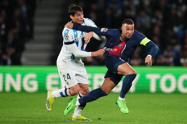 Sport Bilder des Tages ESP: Real Sociedad v Paris Saint Germain. UEFA Champions League match, Round of 16 Kilian Mbappe of Paris Saint-Germain and Robin Le Normand of Real Sociedad during the UEFA Champions League match, Round of 16, 2nd leg, between Real Sociedad and Paris Saint Germain PSG played at Reale Arena Stadium on March 5, 2024 in San Sebastian, Spain. kpng Copyright: xBaguxBlancox xPRESSINPHOTOx PS_240305_021