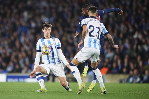 Robin Le Normand of Real Sociedad during the UEFA Champions League match between Real Sociedad v Paris Saint Germain at Reale Arena on March 5, 2024 in San Sebastian (Photo by: LGM) FOOTBALL : Real Sociedad vs Paris Saint Germain - UEFA Ligue des Champions - 05 03 2024 LGM Panoramic 