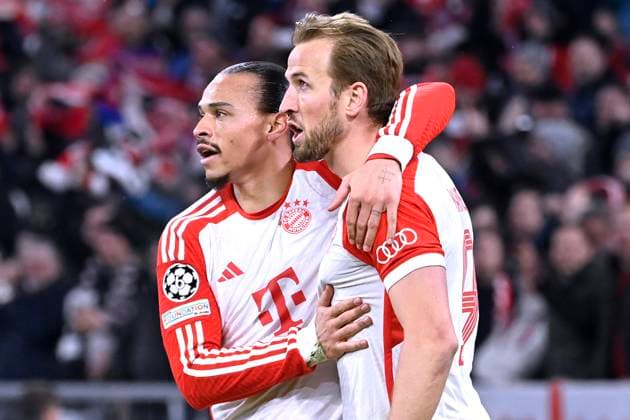 KANE Harry Team FC Bayern Muenchen cheers with SANE Leroy after his goal UEFA Championsleague season 2023 2024 Round of 16 match FC Bayern Muenchen Lazio Rome on 05 03 2024 in Muenchen DFL REGULATIONS PROHIBIT ANY USE OF PHOTOGRAPHS as IMAGE SEQUENCES and or QUASI VIDEO Copyright: xJerryxAndrex