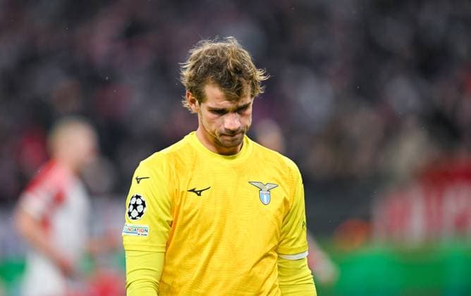 Germany, Muenchen, 05 03 2024, Allianz Arena, FC Bayern Muenchen vs SS Lazio UEFA Champions League 2023 24 Round of 16 Second Leg, Ivan Provedel SS Lazio looks dejected Munich Allianz Arena Bavaria Germany eu-images-738