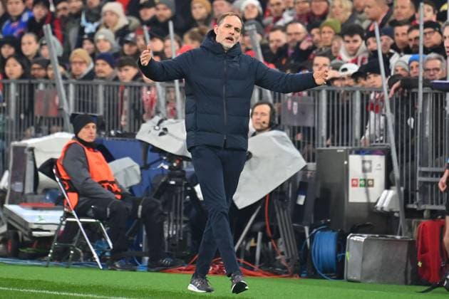 Coach Thomas TUCHEL Bayern Muenchen broke a toe before the game Gestures, single image, cropped image, full-length image, whole figure Soccer Champions League round of 16 FC Bayern Muenchen Lazio Rome 3 0 on 05 03 2024, A L L I A N Z A R E N A