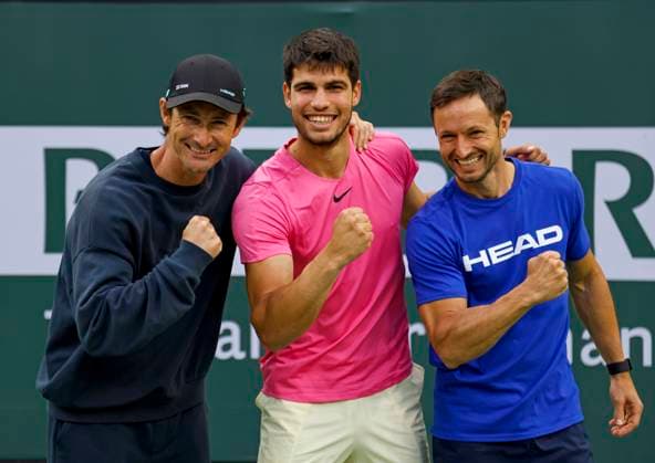 Tennis 2023: BNP Paribas Open MAR 19 March 19, 2023 Carlos Alcaraz of Spain with physio and rehab specialist Juanjo Moreno (R) and coach Juan Carlos Ferrero (L) after defeating Daniil MedvedevDaniil Medvedev in the Men s Final of the 2023 BNP Paribas Open at Indian Wells Tennis Garden in Indian Wells, California. Mandatory Photo Credit: Charles Baus CSM Indian Wells CA United States of America EDITORIAL USE ONLY Copyright: xx ZUMA-20230319_zaf_c04_376.jpg CharlesxBausx csmphotothree068083