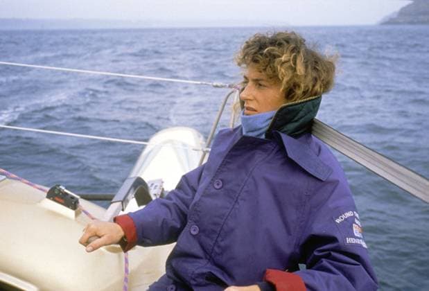 Sailing: Florence Arthaud FILE PHOTO Florence Arthaud - Pierre 1er - 02.08.1990 - Route du Rhum -Brest.Photo : Visual Icon Brest France EDITORIAL USE ONLY Copyright: xx ZUMA-19900802_zaa_ci1_002.jpg IconxSportsx csmphototwo064933