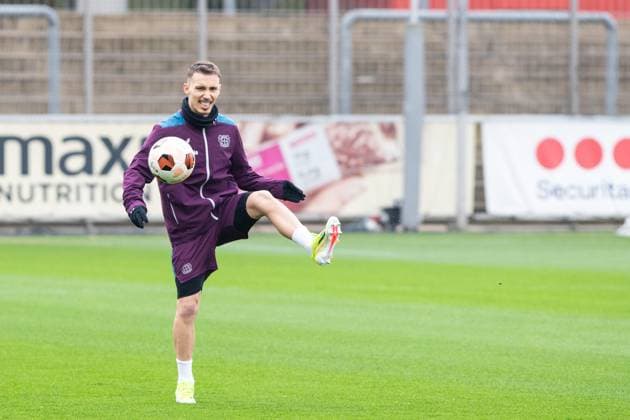 Bayer 04 Leverkusen Training 06 03 2024 Alejandro Grimaldo Bayer 04 Leverkusen, 20 Bayer 04 Leverkusen Training 06 03 2024 Copyright: xBEAUTIFULxSPORTS Buriakovx