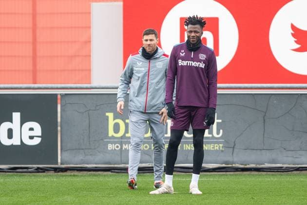 Bayer 04 Leverkusen Training 06 03 2024 Xabi Alonso Trainer Bayer 04 Leverkusen , Edmond Tapsoba Bayer 04 Leverkusen, 12 Bayer 04 Leverkusen Training 06 03 2024 Copyright: xBEAUTIFULxSPORTS Buriakovx