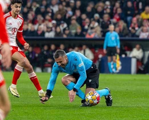 05 03 2024, Football UEFA Championsleague 2023 2024 Round of 16, FC Bayern Munich Lazio Roma, at Allianz Arena Munich Referee Slavko Vincic SVN has just been sent off and hit by the ball DFL and DFB regulations prohibit any use of photographs as image sequences and or quasi video
