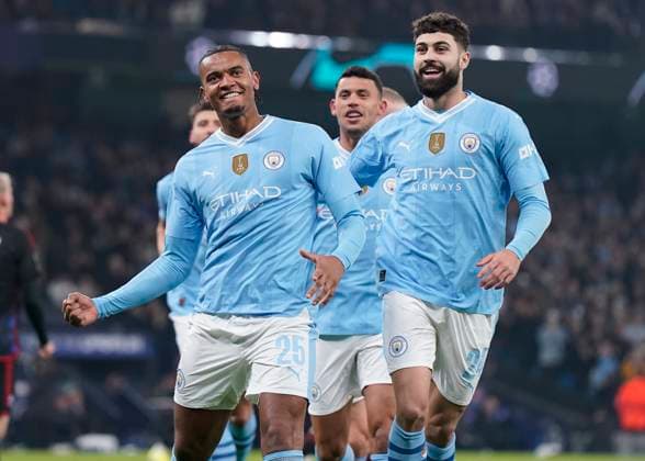 Sport Bilder des Tages MANCHESTER, ENGLAND, 6th March 2024. Manuel Akanji (L) of Manchester City celebrates after scoring to make it 1-0 during the UEFA Champions League match at the Etihad Stadium, MANCHESTER. Picture credit should read: Andrew Yates Sportimage EDITORIAL USE ONLY. No use with unauthorised audio, video, data, fixture lists, club league logos or live services. Online in-match use limited to 120 images, no video emulation. No use in betting, games or single club league player publications. SPI-2988-0021