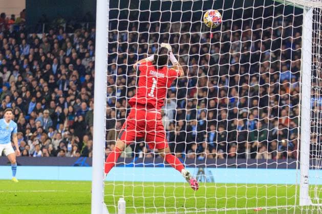 Manchester City v F.C. Copenhagen: Round of 16 Second Leg - UEFA Champions League 2023 24 Kamil Grabara, 1 of F.C. Copenhagen, is conceding a goal during the UEFA Champions League Round of 16 match between Manchester City and FC Copenhagen at the Etihad Stadium in Manchester, on March 6, 2024. United Kingdom  Copyright: xMIxNewsx originalFilename:fletcher-manchest240306_npjUa.jpg
