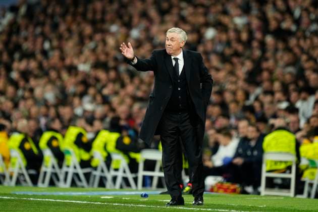 Real Madrid CF v RB Leipzig: Round of 16 Second Leg - UEFA Champions League 2023 24 Carlo Ancelotti head coach of Real Madrid gives instructions during the UEFA Champions League 2023 24 round of 16 second leg match between Real Madrid CF and RB Leipzig at Estadio Santiago Bernabeu on March 6, 2024 in Madrid, Spain. Madrid Spain  Copyright: xJosexBretonx originalFilename:breton-realmadr240306_npyyg.jpg