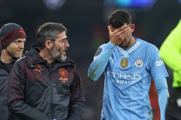 UEFA Champions League Manchester City v F.C. Copenhagen Matheus Nunes of Manchester City comes away from his injury with his fingers taped up during the UEFA Champions League match Manchester City vs F.C. Copenhagen at Etihad Stadium, Manchester, United Kingdom, 6th March 2024 (Photo by Mark Cosgrove News Images) Manchester Etihad Stadium Manchester United, ManU Kingdom Copyright: xMarkxCosgrove NewsxImagesx