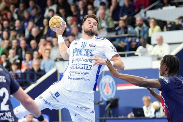 Miguel Martins of OTP Bank - PICK Szeged during the game between Paris Saint-Germain HB and Pick Szeged at Stade Pierre de Coubertin on March 06, 2024 in Paris, France. (Photo by Kevin Domas Panoramic) HANDBALL : Paris Saint-Germain HB vs Pick Szeged - EHF Champions League - Tour principal - 06 03 2024 KevinDomas Panoramic 