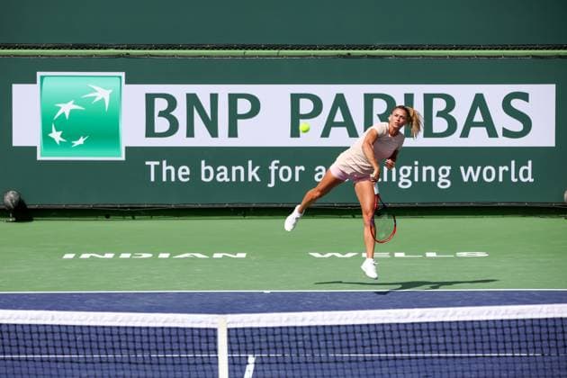 INDIAN WELLS, CA - MARCH 06: Camila Giorgi (ITA) serves during the BNP Paribas Open on March 6, 2024 at Indian Wells Tennis Garden in Indian Wells. CA. (Photo by George Walker Icon Sportswire) TENNIS: MAR 06 BNP Paribas Open EDITORIAL USE ONLY Icon240306027
