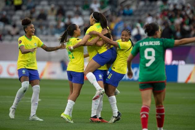 SAN DIEGO, CA - MARCH 06: Brazil defender Antonia (2) scores a goal during the CONCACAF Women™s Gold Cup Semifinals match between Brazil and Mexico on March 06, 2024, at Snapdragon Stadium in San Diego, CA. (Photo by Alan Smith Icon Sportswire). SOCCER: MAR 06 CONCACAF Womens Gold Cup Semifinals - Brazil vs Mexico EDITORIAL USE ONLY Icon2403060262