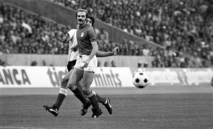 19.06.74 Argentinien - Italien Deutschland, Stuttgart, 19.06.1974, Fussball, WM 1974 in Deutschland, Argentinien - Italien (1:1): Sandro Mazzola (Italien). *** 19 06 74 Argentina Italy Germany, Stuttgart, 19 06 1974, Football, 1974 World Cup in Germany, Argentina Italy 1 1 Sandro Mazzola Italy