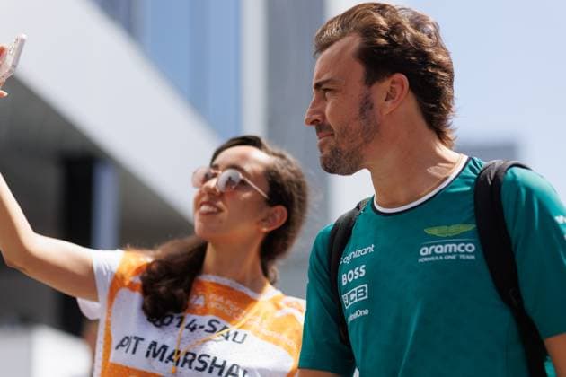 ALONSO Fernando (spa), Aston Martin F1 Team AMR24, portrait during the Formula 1 STC Saudi Arabian Grand Prix 2024, 2nd round of the 2024 Formula One World Championship, WM, Weltmeisterschaft from March 7 to 9, 2024 on the Jeddah Corniche Circuit, in Jeddah, Saudi Arabia - F1 - SAUDI ARABIAN GRAND PRIX 2024 DPPI Panoramic  240307_R02_SAUDI__LF_0274