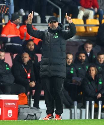 Liverpool manager Jurgen Klopp gestures on the touchline Sparta Prague v Liverpool, UEFA Europa League, Round of 16, First Leg, Football, epet ARENA, Prague, Czech Republic - 07 Mar 2024 EDITORIAL USE ONLY No use with unauthorised audio, video, data, fixture lists, club league logos or live services. Online in-match use limited to 120 images, no video emulation. No use in betting, games or single club league player publications. Copyright: xKieranxMcManus Shutterstockx 14373656ai