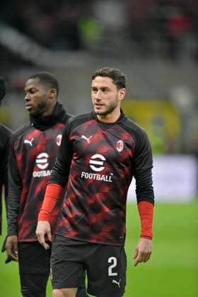 AC Milan v Slavia Prague, UEFA Europa League, Milano, Italy Milano, Italy. 07th, March 2024. Davide Calabria (2) of AC Milan is warming up before the UEFA Europa League match between AC Milan and Slavia Prague at San Siro in Milano. Milano Italy  Copyright: xGonzalesxPhoto TommasoxFimianox