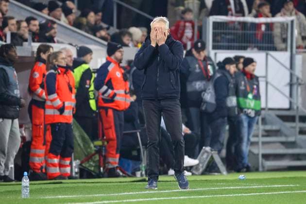 Christian Streich SC Freiburg, Coach , Gesture, gestures, gesticulates , Football, UEFA Europa League, Round of 16, 2023 2024, SC Freiburg vs West Ham United, 07 03 2024, Europa Park Stadion , Freiburg im Breisgau, Germany Freiburg im Breisgau Europa Park Stadion Baden Wuerttemberg Germany Copyright: xGrantxHubbsx