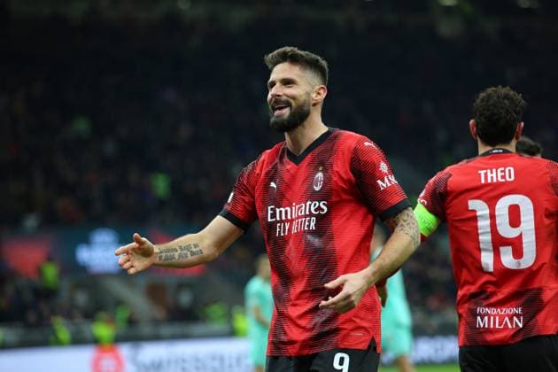 March 7, 2024, Milan, Lombardy, Italy: OLIVIER GIROUD of AC Milan scores his side first goal in the UEFA Europa League Round of 16 first leg game between AC Milan and Slavia Praha at San Siro Stadium in Milan, Italy Milan Italy - ZUMAc179 20240307_zep_c179_012 Copyright: xMickaelxChavetx