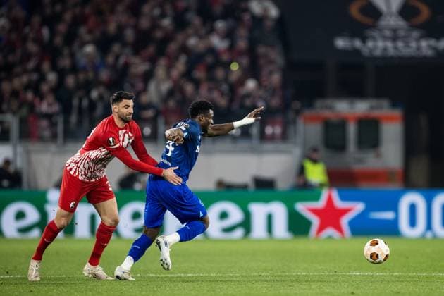 UEFA Europa League SC Freiburg West Ham United 07 03 2024 Vincenzo Grifo SC Freiburg, 32 holds Mohammed Kudus West Ham United, 14 on the ball UEFA Europa League SC Freiburg West Ham United, Freiburg, Europa Park Stadium on 07 03 2024 Copyright: xBEAUTIFULxSPORTS Wunderlx