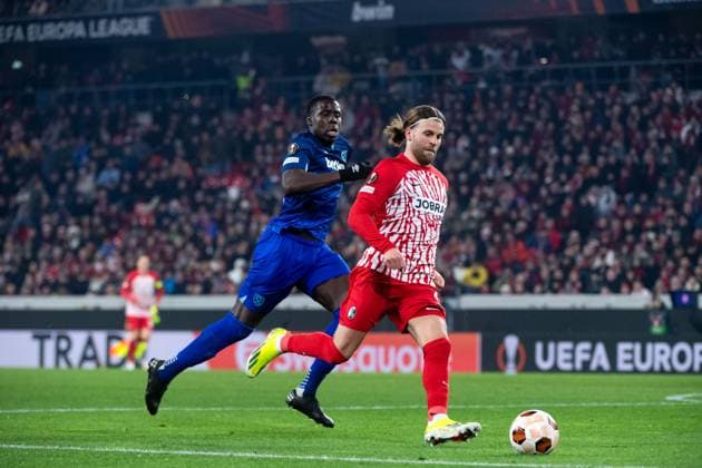 Lucas Hoeler SC Freiburg, 09 in duel with Kurt Zouma West Ham United, 04 , GER, SC Freiburg vs West Ham United, Football UEFA Europa League, round of 16 first leg, 2023 2024 season, 07 03 2024 GER, SC Freiburg vs West Ham United, Football UEFA Europa League, round of 16 first leg, 2023 2024 season, 07 03 2024 Freiburg Copyright: xEibner-Pressefoto Memmlerx EP_MMR