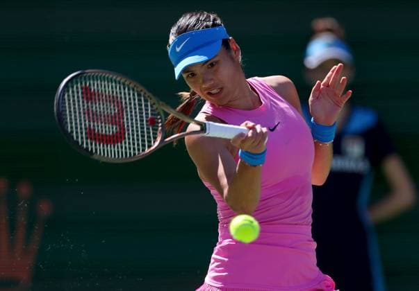 Emma Raducanu of GBR in action BNP Paribas Open, Tennis, Day 2, Indian Wells Tennis Garden, California, USA - 07 Mar 2024  Copyright: xEllaxLing Shutterstockx 14380630r