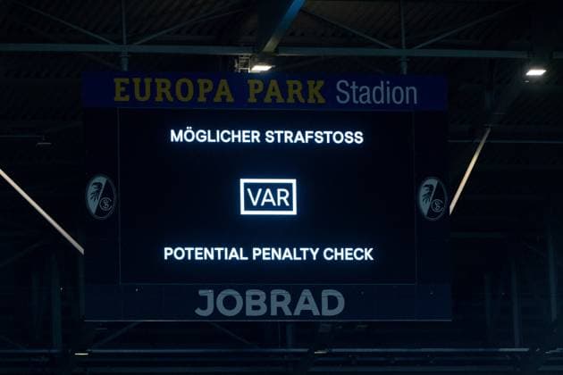Scoreboard VAR Possible Penalty Potential Penalty Check, GER, SC Freiburg vs West Ham United, Football UEFA Europa League, Round of 16 first leg, 2023 2024 season, 07 03 2024 GER, SC Freiburg vs West Ham United, Football UEFA Europa League, Round of 16 first leg, 2023 2024 season, 07 03 2024 Freiburg Copyright: xEibner-Pressefoto Memmlerx EP_MMR
