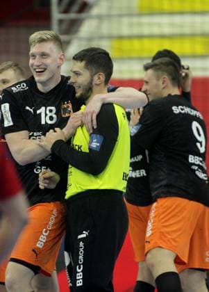 05.03.2024 Novi Sad (Serbia) RK Vojvodina-Kadetten Schaffhausen EHF European League men s handball Ariel Pietrasik (L),Kristian Pilipovic(C) Kadetten Schaffhausen :
